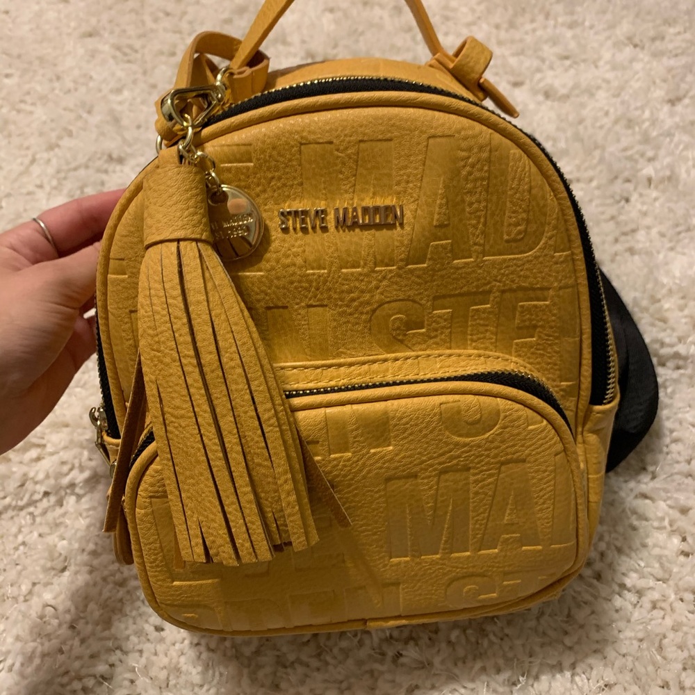 Mini steve madden backpack